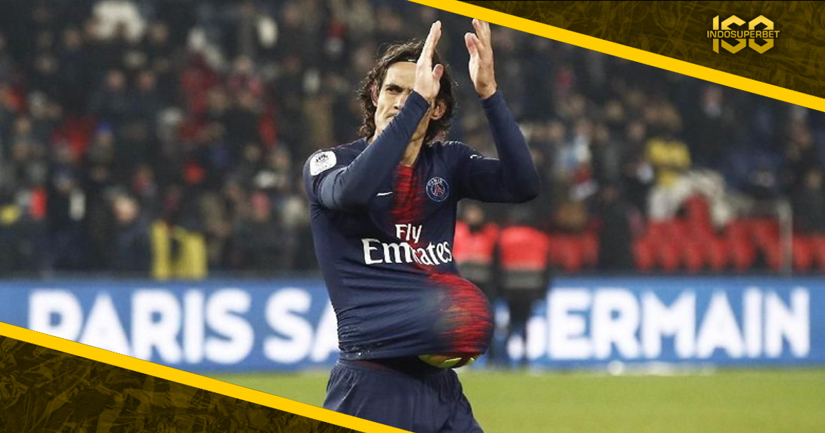 Sebelum Pensiun, Cavani Ingin Pulang Kampung Dulu