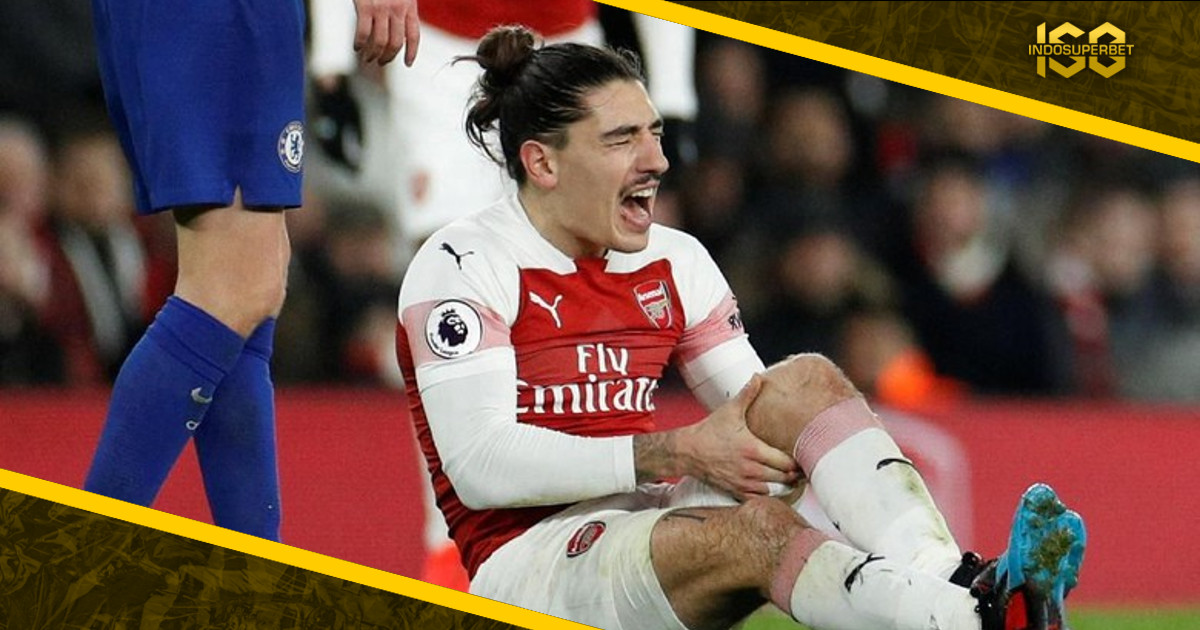 Cedera ACL, Bellerin Terancam Absen 9 Bulan